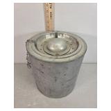 Aluminum minow bucket