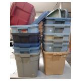 12 Rubbermaid totes some w/ lids