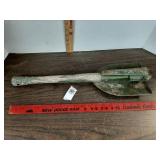 Military style folding spade
