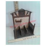 Cast iron toy horse stable