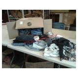 Lot of ladies clothing, some size 22w, and other