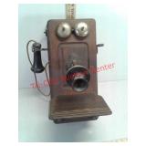 Kellogg Oak Antique hand crank phone telephone
