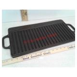 Lodge grid cast iron griddle 7G12