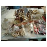 Angel and other Christmas deco with 32 QT storage