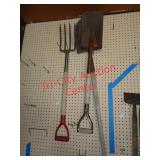 2 SHOVELS & 4-TINE DIGGING FORK
