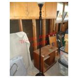 VINTAGE PHILCO END TABLE RADIO & LAMP