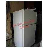 KENMORE REFRIGERATOR - WORKING CONDTION