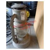 DIETZ NO 2 D-LITE LANTERN