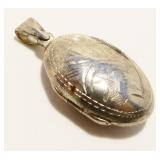 Vtg Sterling Silver Oval Locket Pendant 3.4g