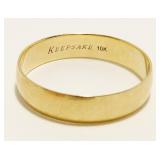 Keepsake 10K Y Gold Wedding Band Sz 8 1.8g