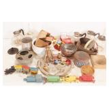 Vintage Box Lot, See Photos