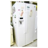 GE Refrigerator/Freezer 69"x33"x31"