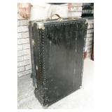 Vintage Trunk with Linens
