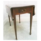Mahogany Double-Drop Leaf Side Table