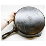 Griswold Large No.10 Cast Iron Skillet #716