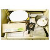 Assorted Vintage Kitchen Items