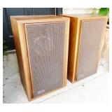 KLH Speakers, Model 23