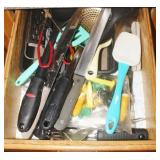 Contents of Kitchen Drawer