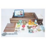 Grouping of Small Collectibles