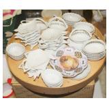 Grouping of Small Ceramic Items