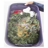 Box Lot: Christmas Decor