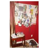 Contents of Corner-Furniture Not Included