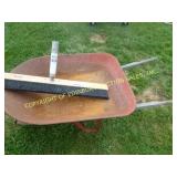 WHEELBARROW W/ CONNECT BROOM