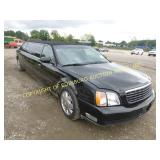 2001 CADILLAC LIMOUSINE 6 PASSENGER FOUR DOOR