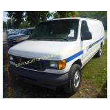 2003 Ford E-Series Cargo E-250