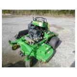 JOHN DEERE 661R QUICK TRUCK STAND ON MOWER
