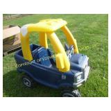 LITTLE TIKES POLY CAR