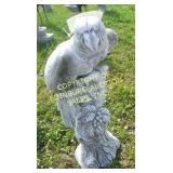 PARROT CONCRETE LAWN ORNAMENT
