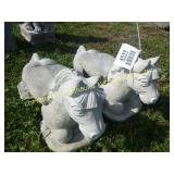 (2) HORSE BENCHES CONCRETE LAWN ORNAMENT