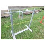 EXTENDABLE HANGER RACK