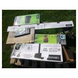 LOT OF MAILBOXES AND POSTS