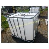 275-300 GAL FOOD GRADE CAGED POLY TOTE