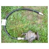 HYDRAULIC PUMP W/ HOSE