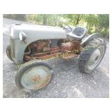 1947 FORD 8N TRACTOR