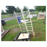 METAL CLOTHES RACK & (2) LADDER RACKS