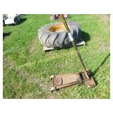 FLOOR JACK