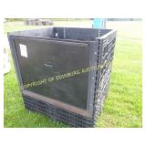 BLACK POLY PALLET CRATE