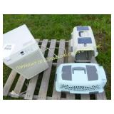 KENMORE DEHUMIDIFIER & (2) PET CARRIERS