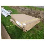 PALLET OF BATHTUB WALL SET