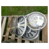 (8) MISC CAR HUBCAPS