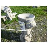 SMALL BALL HOLDER CONCRETE LAWN ORNAMENT