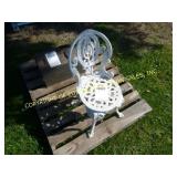 CAST IRON WHITE CHAIR