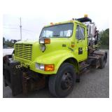 1997 INTERNATIONAL 4900 W/ STELLAR ROLL OFF HOOK B