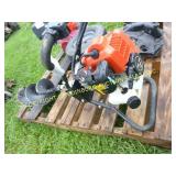 XTREME POWER POST HOLE DIGGER