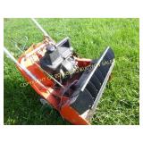 GAS PUSH SNOW BLOWER