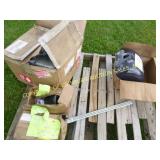 BOX OF COOLING SOLUTION & BEARINGS